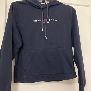 Women’s XS Tommy Hilfiger Navy Cropped Hoodie
